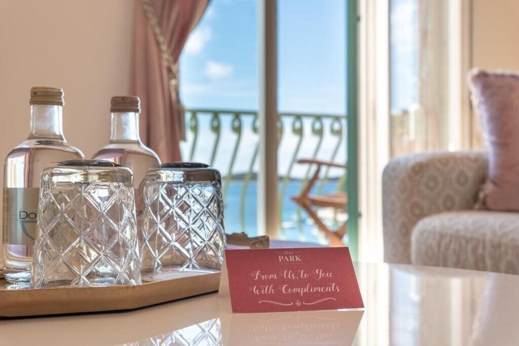 Территория Park Hvar Heritage Boutique Hotel 4*
