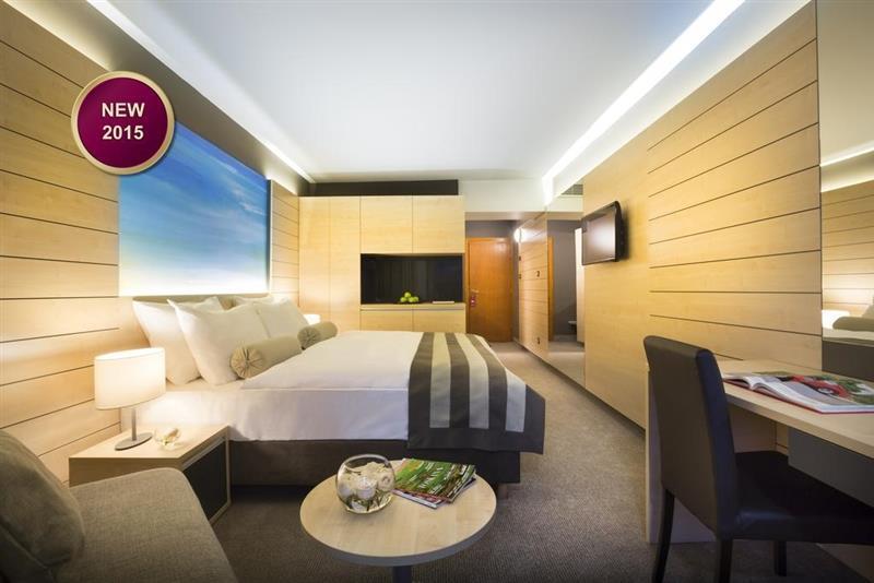 Территория Remisens Family Hotel Excelsior Lovran 4*