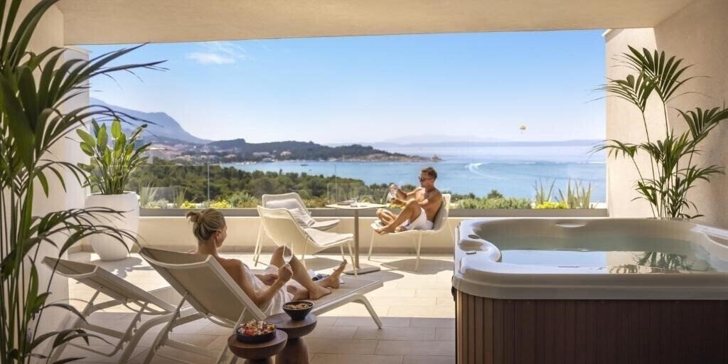 Панорама Aminess Laurel Khalani Hotel (ex. Aminess Khalani Beach) 5*