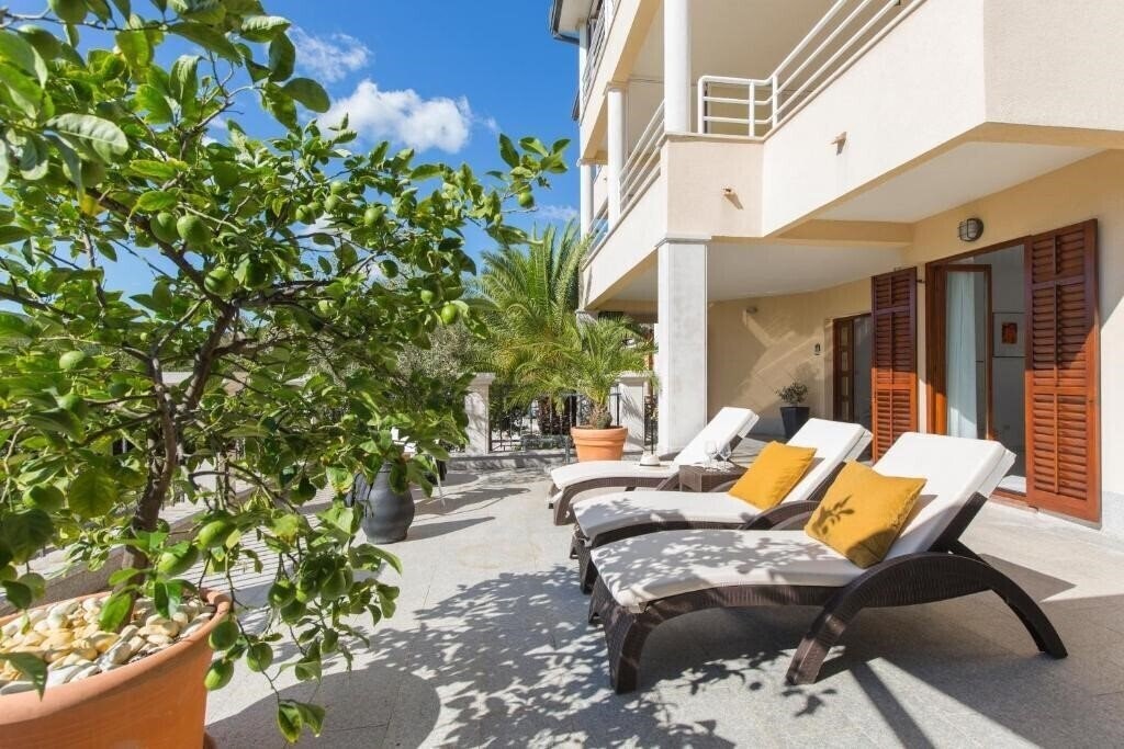 Панорама Apartments Agava 4*