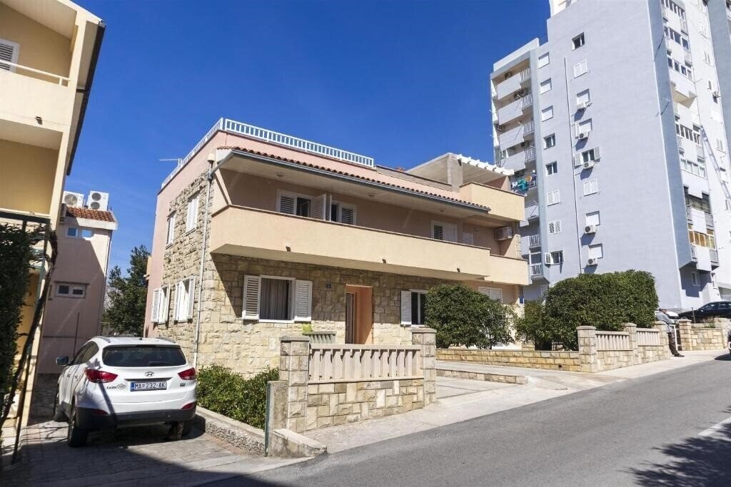 Панорама App Ante 3*