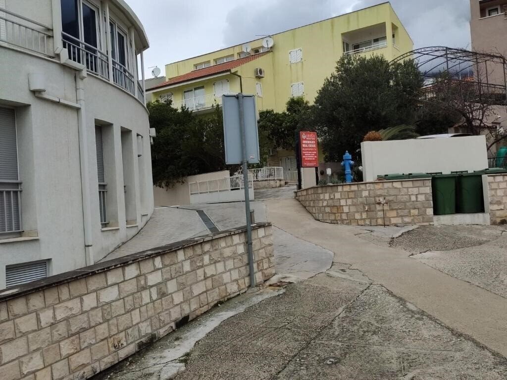 Изображение App Ivo 3*