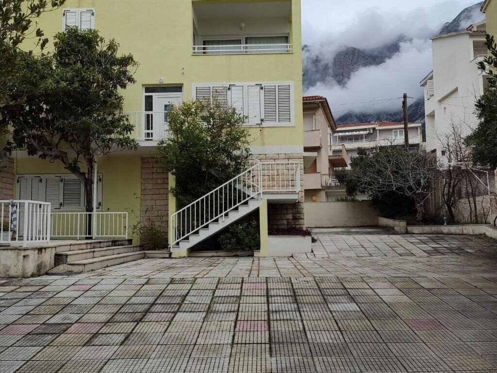 Панорама App Ivo 3*