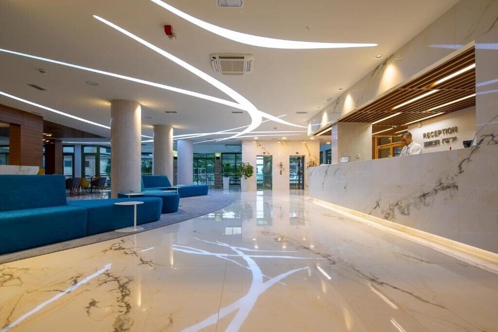 Вид Park Makarska 4*