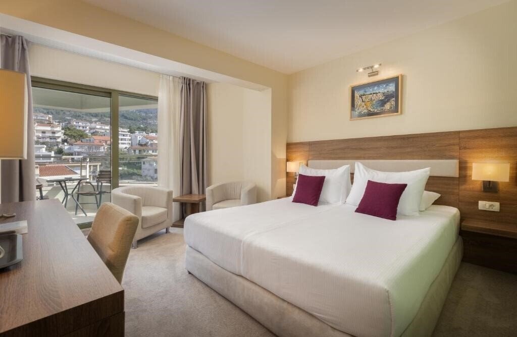Панорама Park Makarska 4*