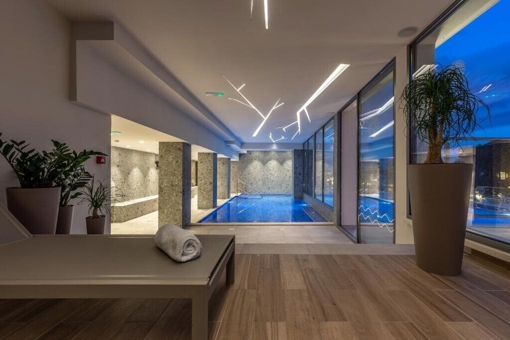 Апартаменты Hotel Malin 4*