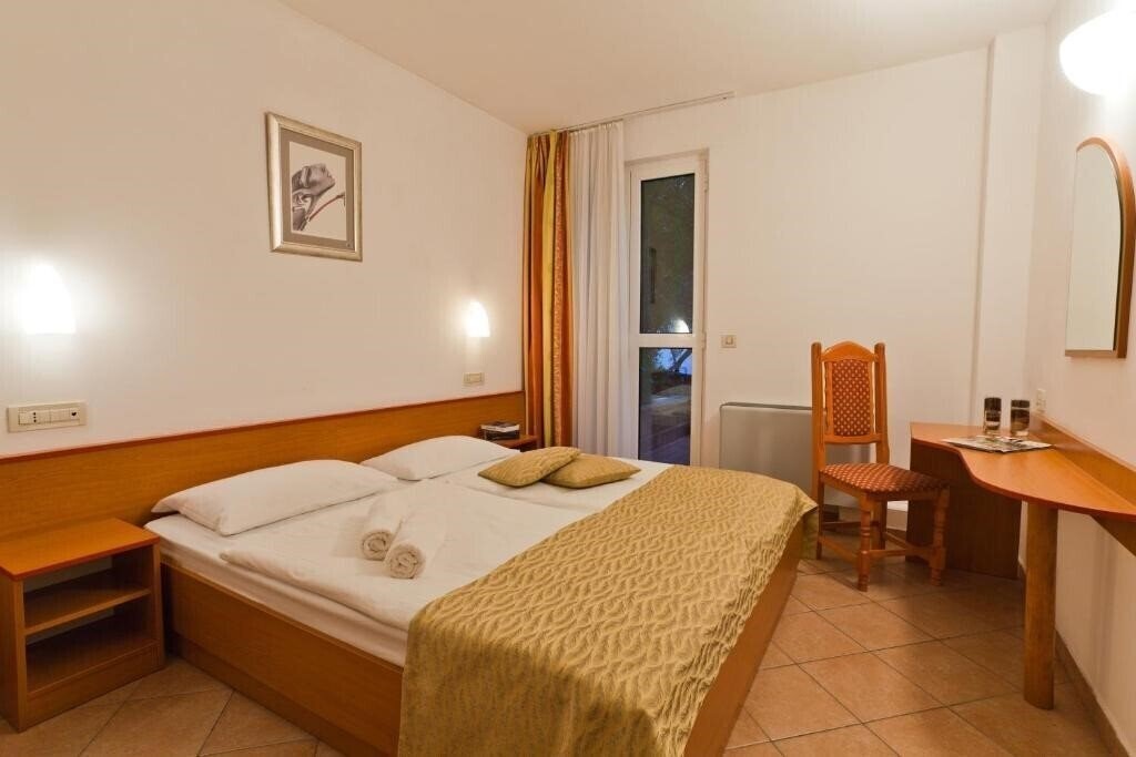 Апартаменты Hotel Resort Drazica - Villa Lovorka 3*