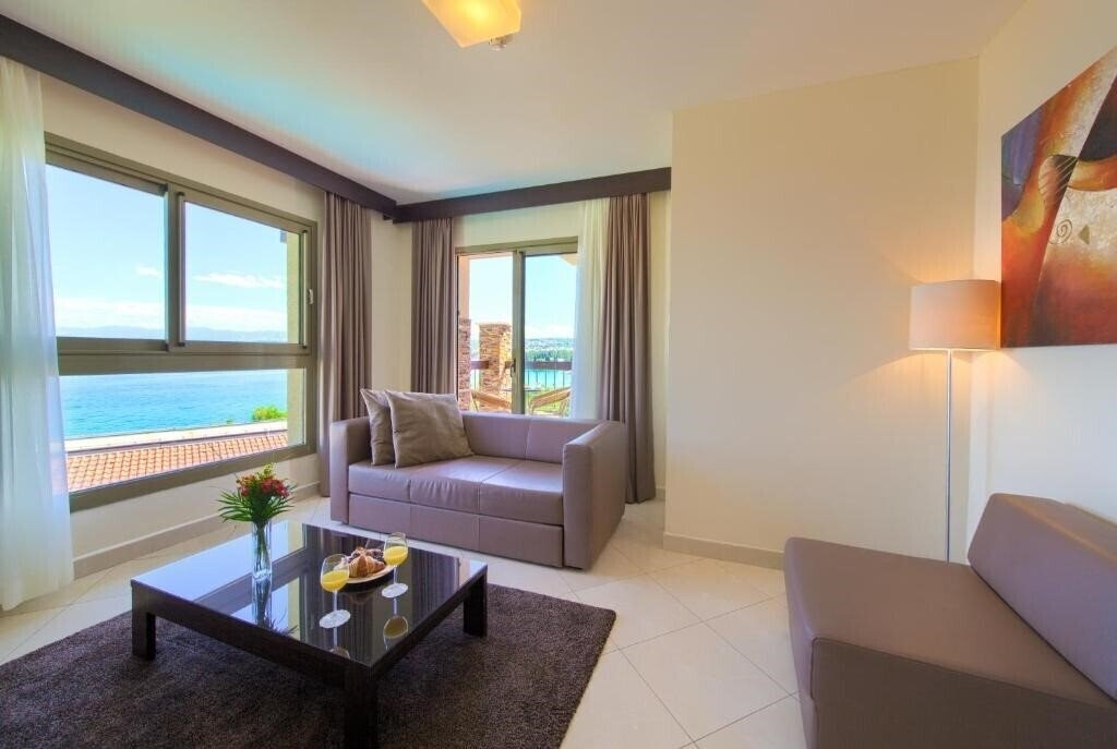 Панорама Blue Waves Resort 4*