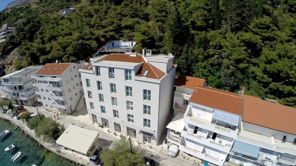 Апартаменты Pleter Hotel 4*