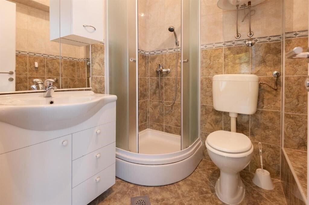 Территория App Antonija 3*