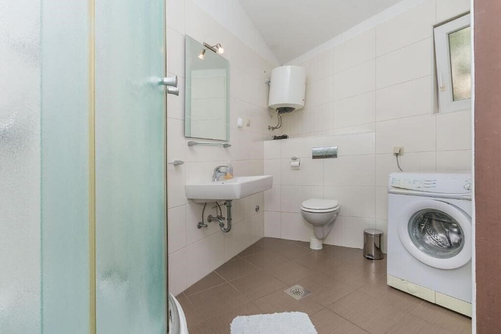 Изображение App Ivana 3*