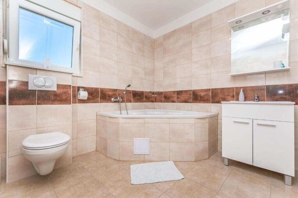 Панорама App Marijo Omis 3*