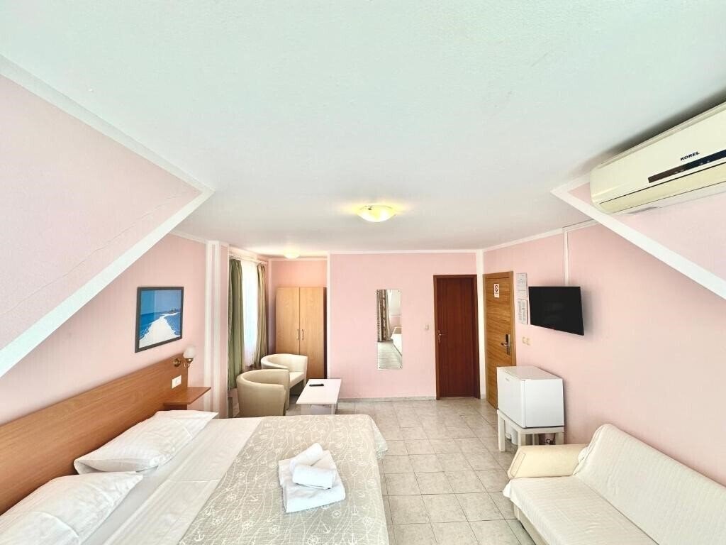Панорама Pansion Begic 3*
