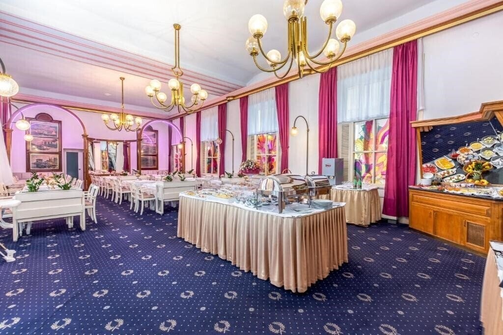 Територія Galeb 3*