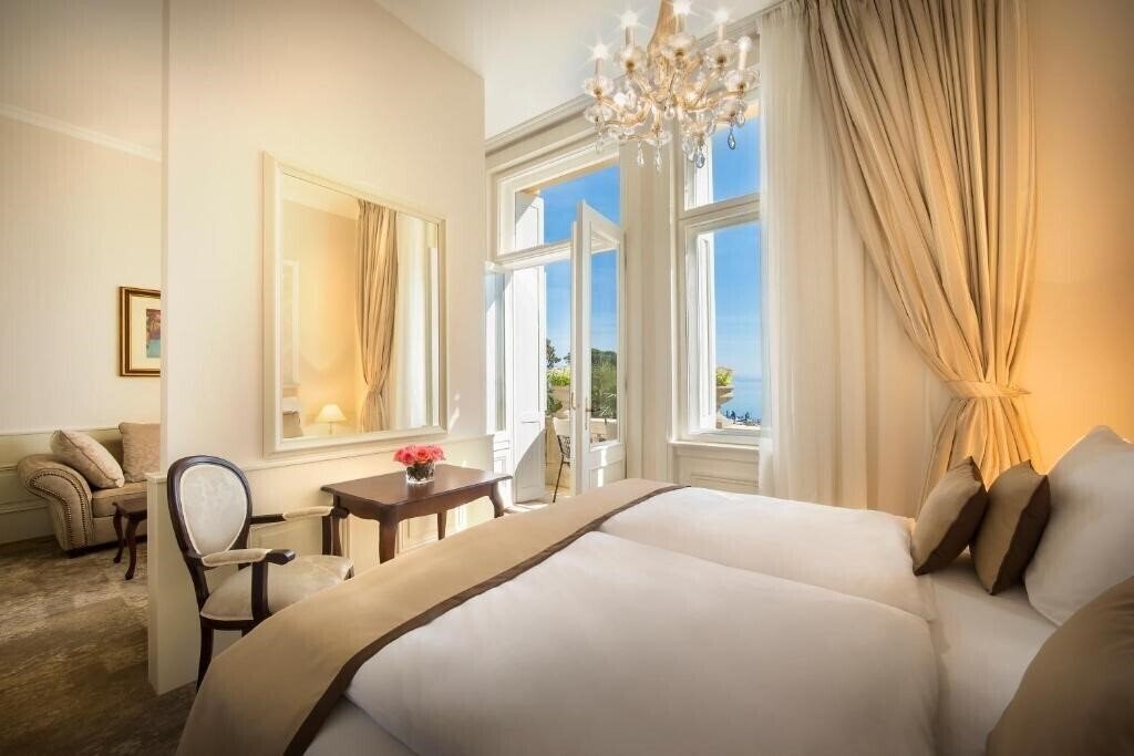 Вид Villa Amalia вилла