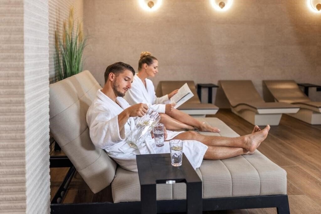 Вид Hilton Rijeka Costabella Beach Resort & SPA 5*