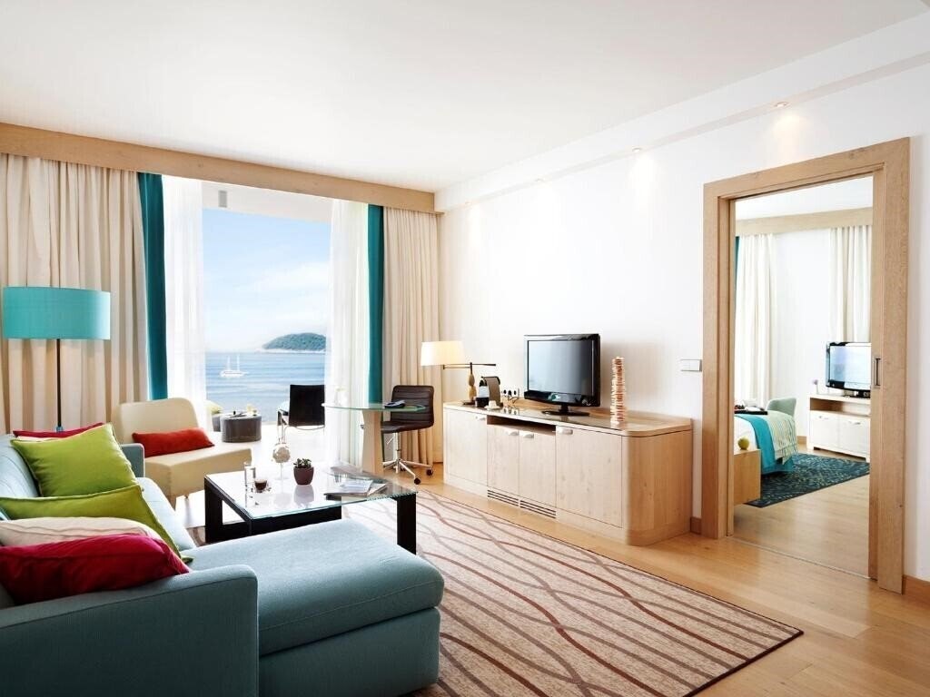 Панорама Sun Gardens Dubrovnik 5*