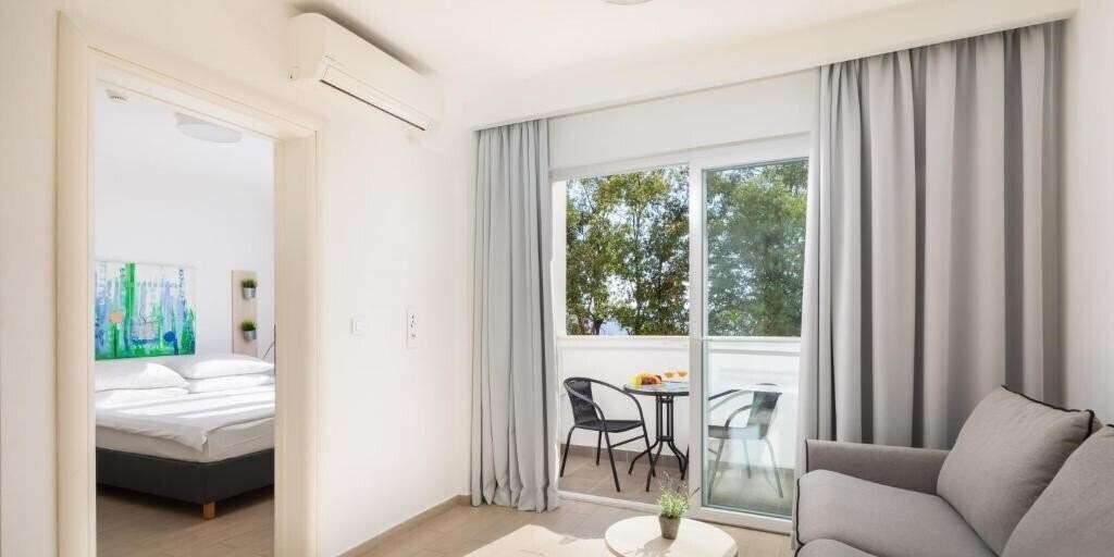 Панорама Aminess Bellevue Casa 4*