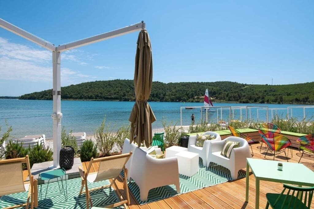 Территория Arena One 99 Glamping 4*