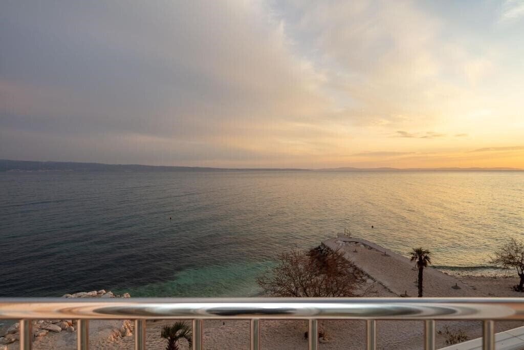 Отель Pansion Amigos 3*