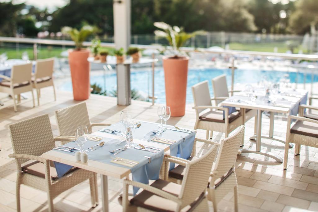 Територія Valamar Zagreb Hotel 4*