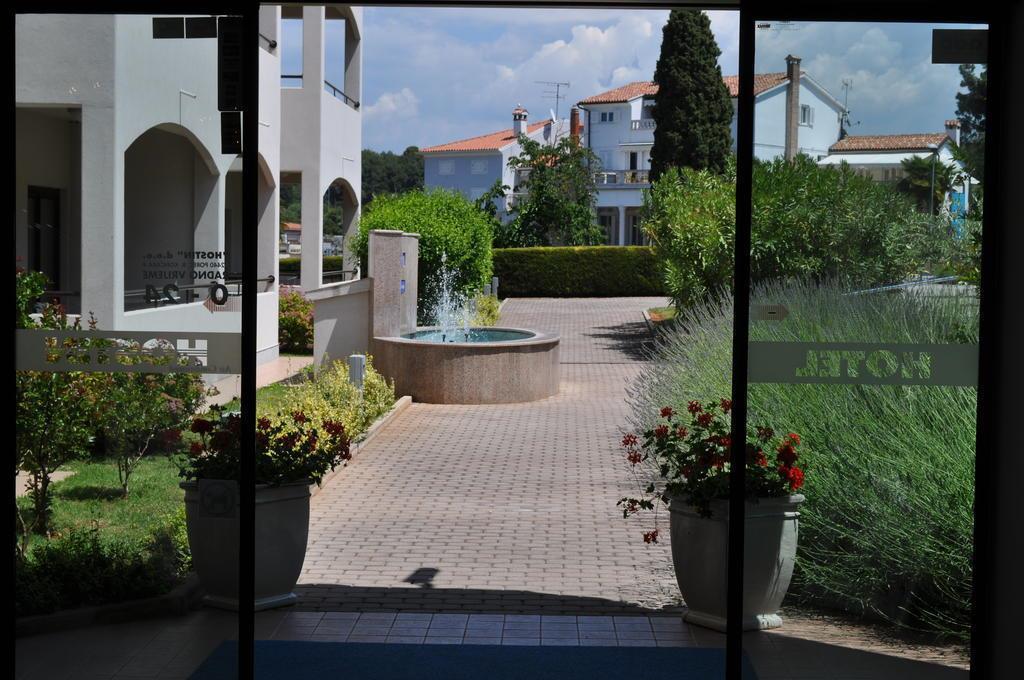 Панорама Flores 4*