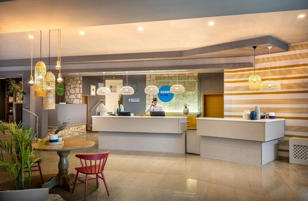 Панорама Sunny Poreč by Valamar (ex. Crystal Sunny Hotel) 4*