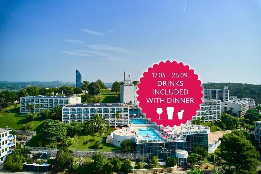 Отель Laguna Gran Vista 3*