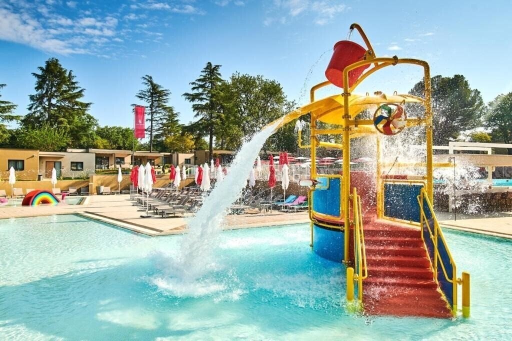 Территория Village Laguna Park 4*