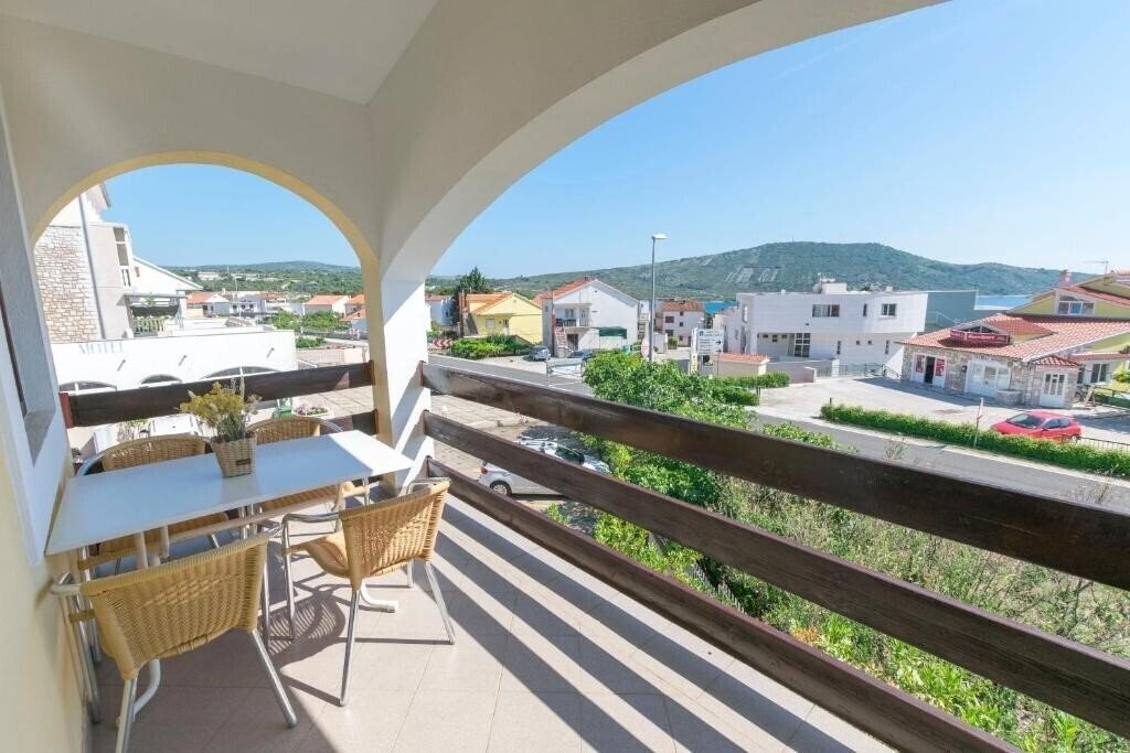 Фотографія Apartments Grozdana 3*