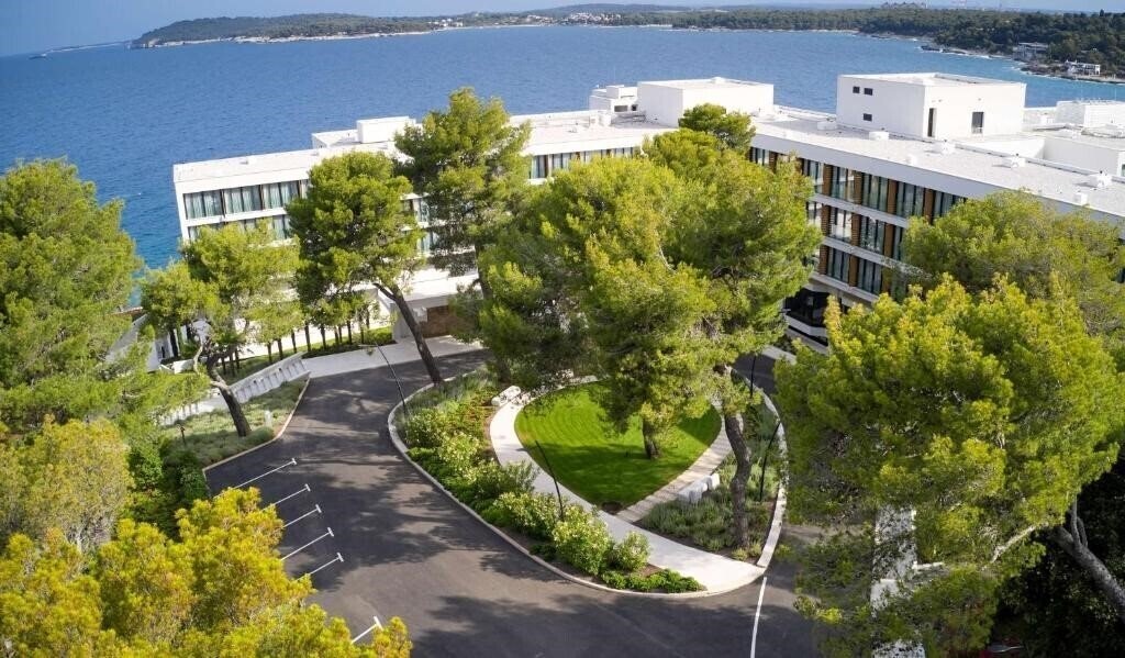 Апартаменти Grand Hotel Brioni Pula, A Radisson Collection Hotel 4*