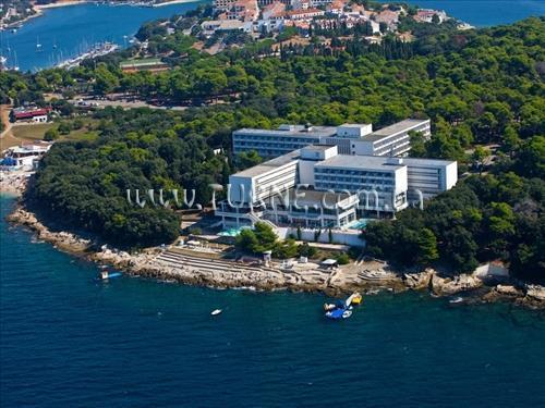 Панорама Brioni 2*