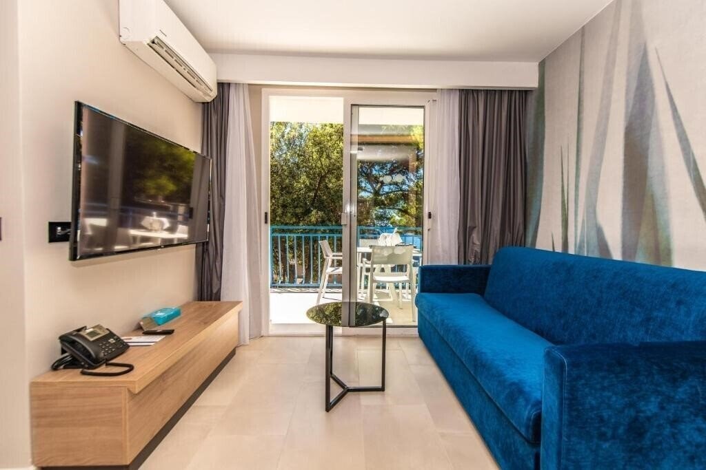 Вид Verudela Beach 4*