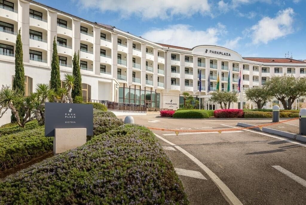 Готель Park Plaza Histria Pula 4*
