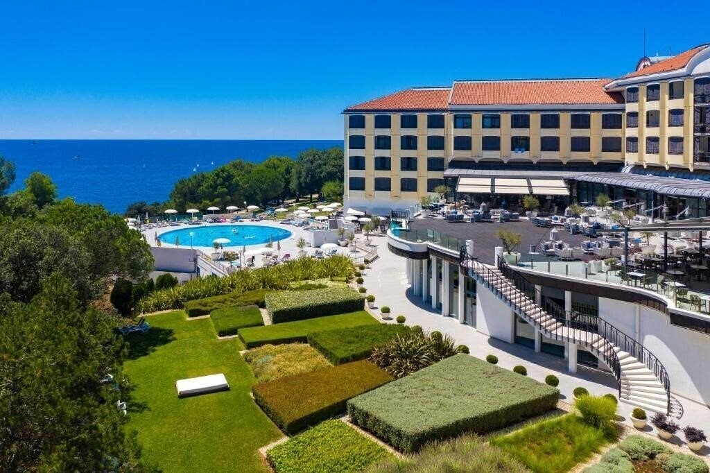 Отель Park Plaza Histria Pula 4*