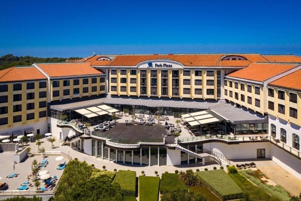 Апартаменты Park Plaza Histria Pula 4*