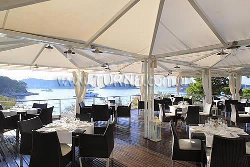 Апартаменты Amfora 3*