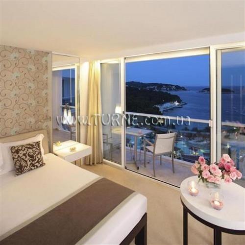 Отель Amfora 3*