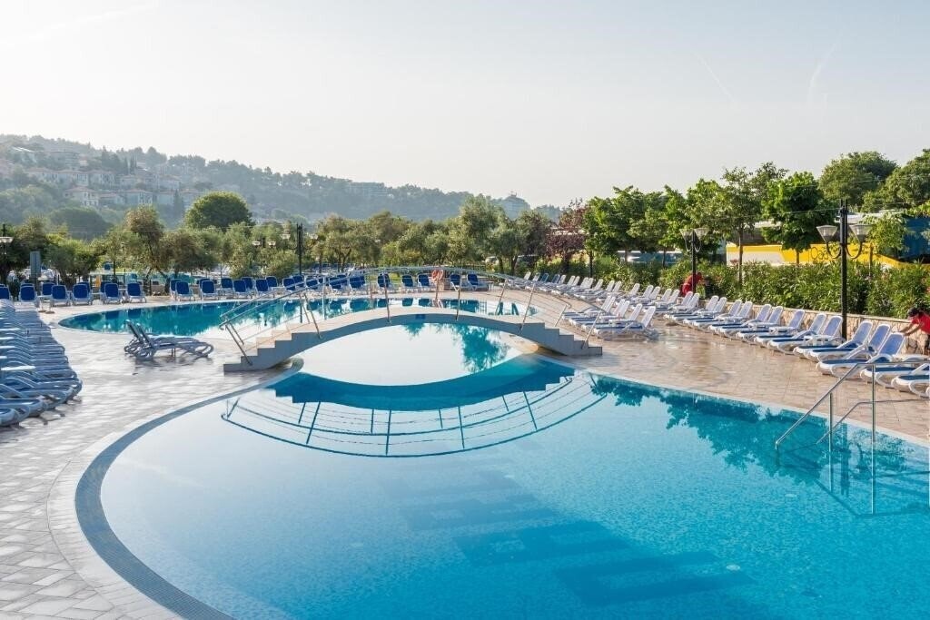 Панорама Narcis 4*