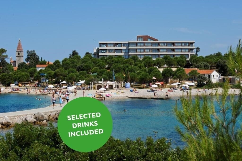 Отель Maistra Select All Suite Island Hotel Istra 4*