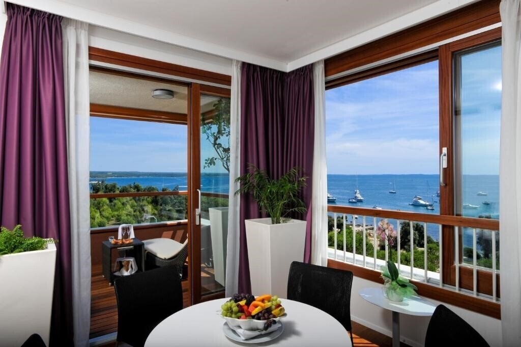 Изображение Maistra Select All Suite Island Hotel Istra 4*