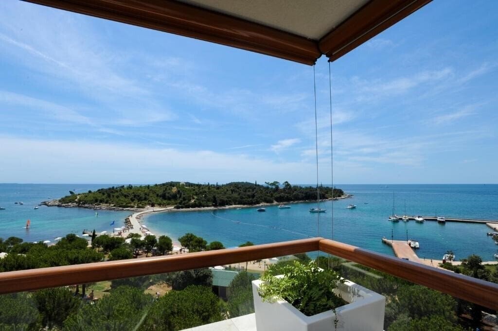 Территория Maistra Select All Suite Island Hotel Istra 4*