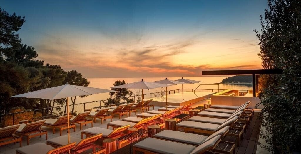 Панорама Grand Park Hotel Rovinj 5*
