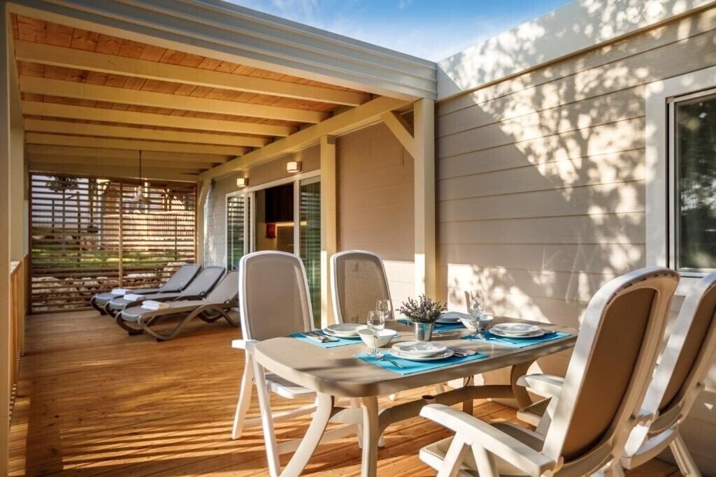 Картинка Maistra Camping Vestar Mobile Homes 4*