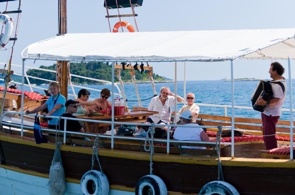 Изображение Maistra Camping Amarin Glamping 4*