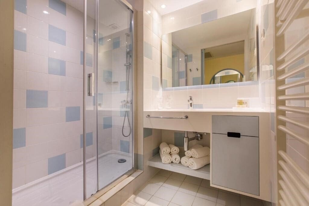 Фотографія Andrija Solaris 4*