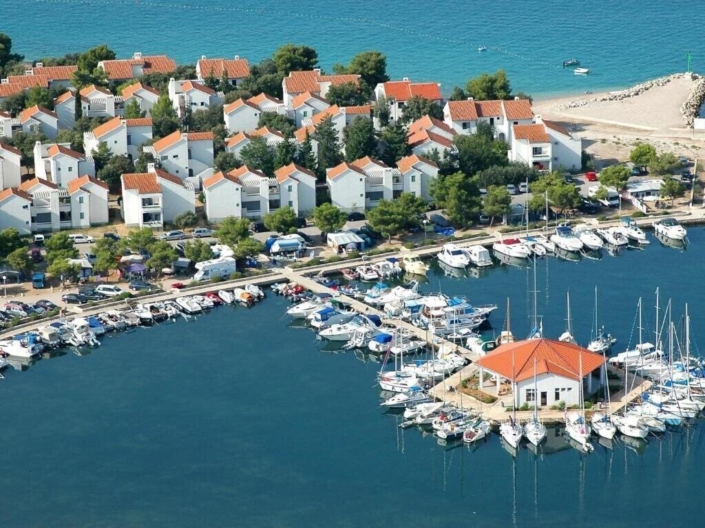 Отель Kornati Villas 4*