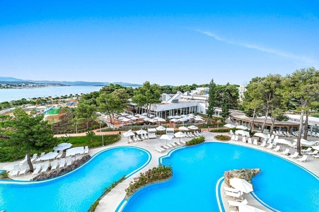 Отель Amadria Park Family Hotel Jakov 4*