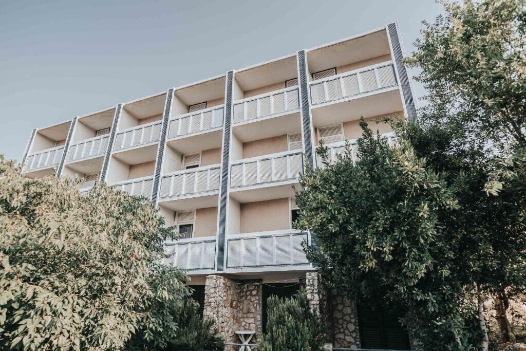 Апартаменты Colentum Resort Murter 3*