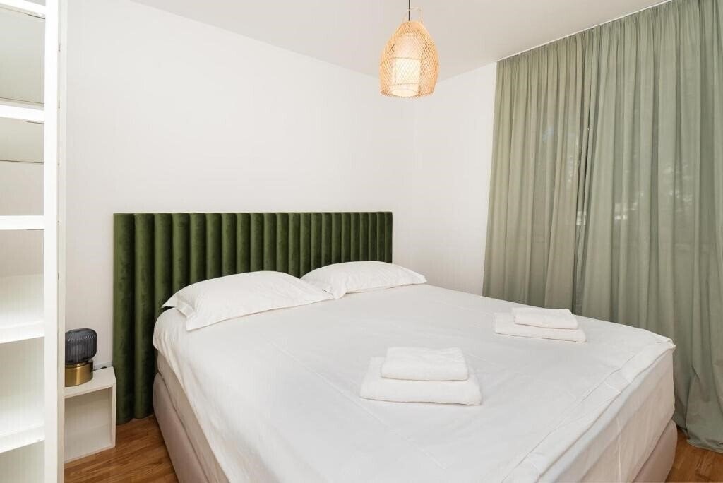 Территория Amadria Park Camping Sibenik Apartments 4*